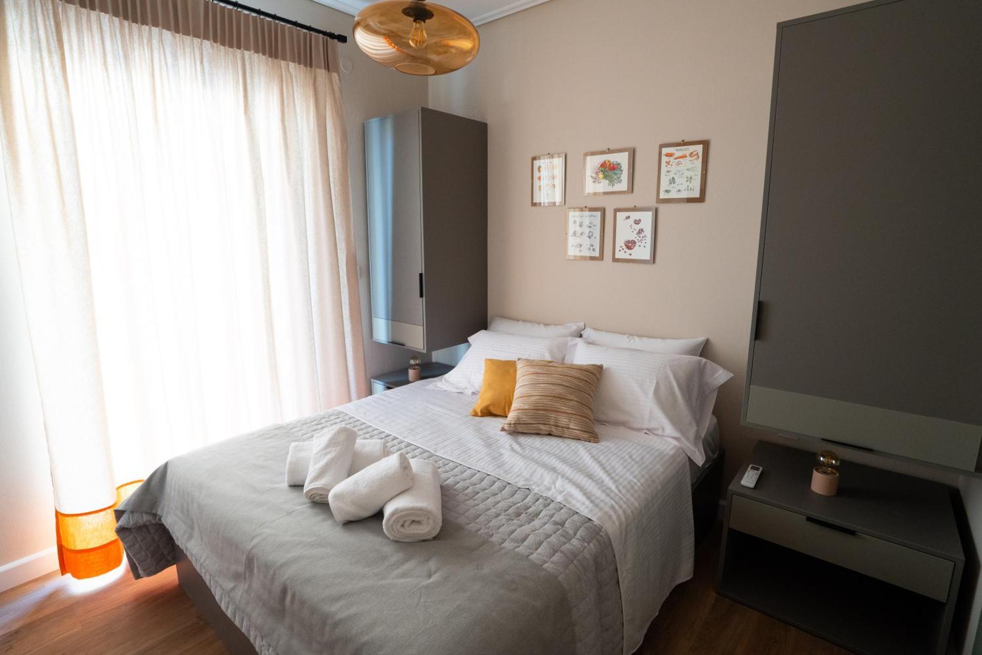 Nyx Guesthouse Триполис Екстериор снимка