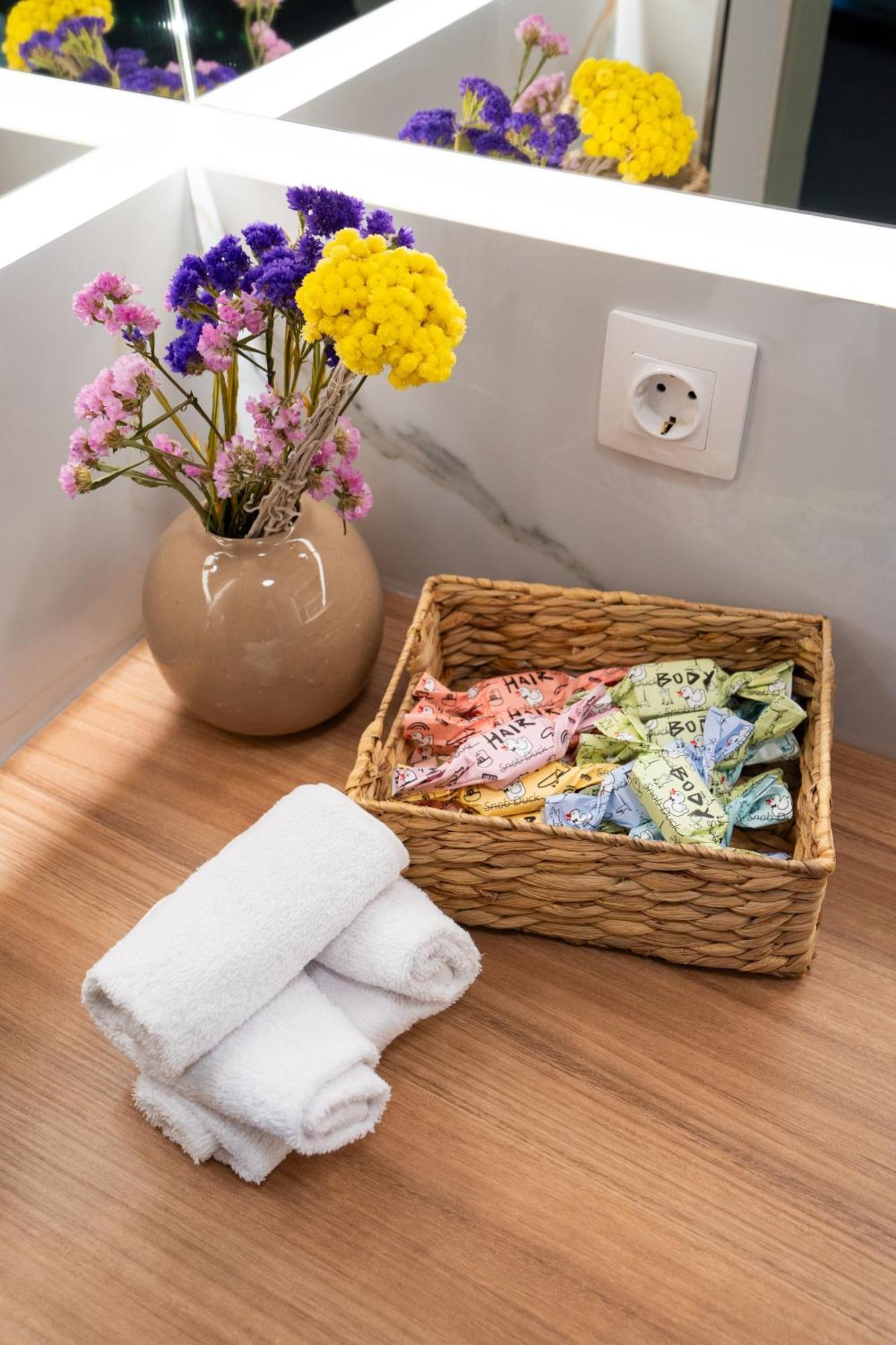 Nyx Guesthouse Триполис Екстериор снимка