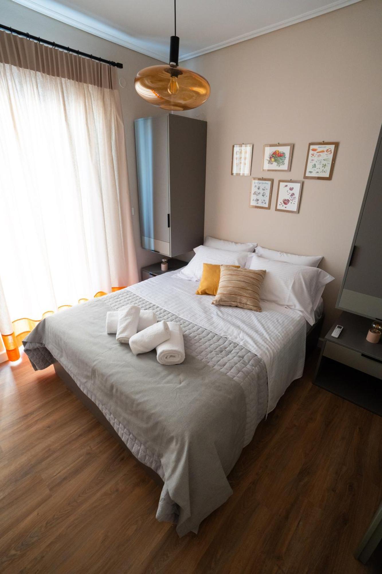 Nyx Guesthouse Триполис Екстериор снимка