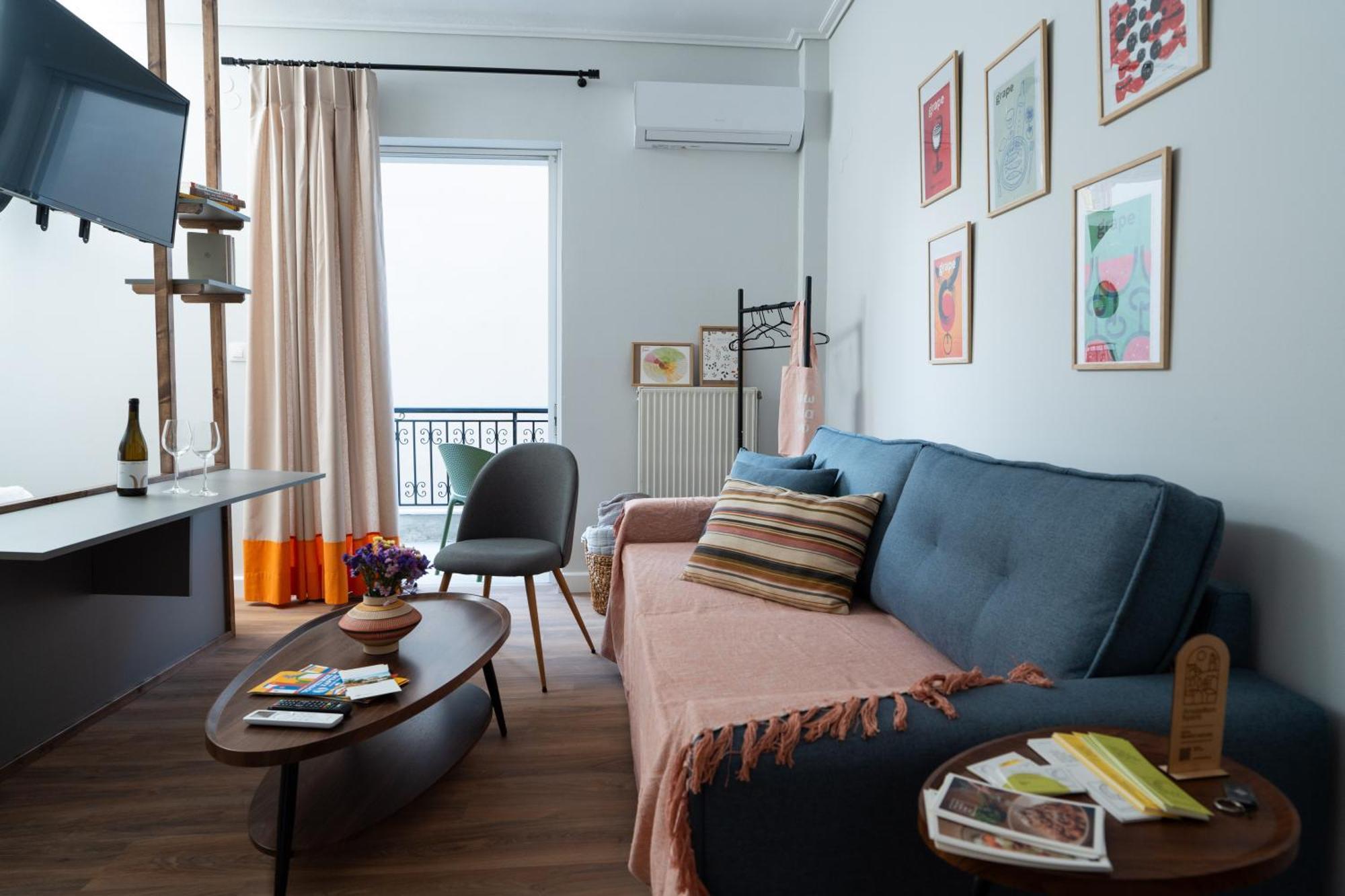 Nyx Guesthouse Триполис Екстериор снимка